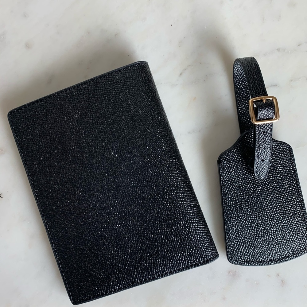 Coach Passport Case and Luggage Tag Holder - Picture 3 of 3